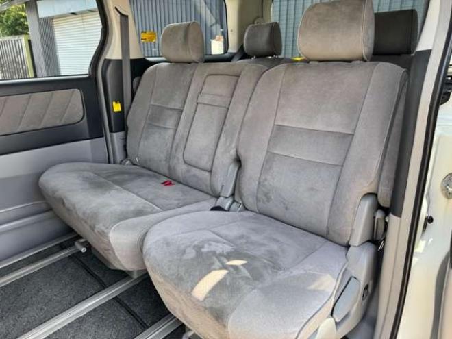 アルファード2.4 V AS プラチナセレクション 4WD　両側Pスライド　Bluetooth　Bカメラ 2400
