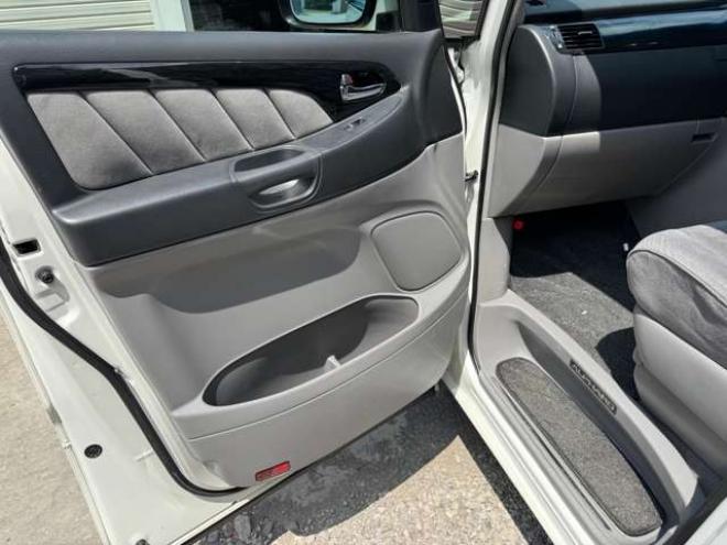 アルファード2.4 V AS プラチナセレクション 4WD　両側Pスライド　Bluetooth　Bカメラ 2400