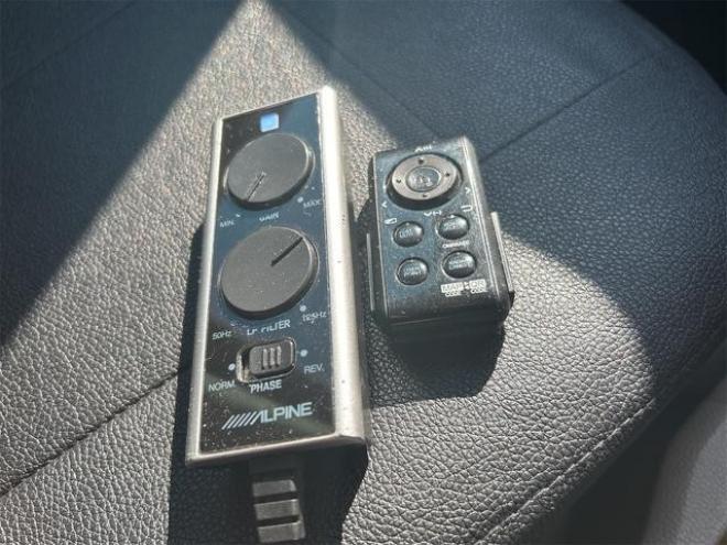 エブリィワゴン ＪＰターボ　４ＷＤ　バックカメラ　スライドドア　ナビ　ＴＶ　エアロ　キーレスエントリー　シートヒーター　ＡＴ　盗難防止システム　ＡＢＳ　ＣＤ　ＵＳＢ　Ｂｌｕｅｔｏｏｔｈ　アルミホイール　衝突安全ボディ 4WD 660 5Dr
