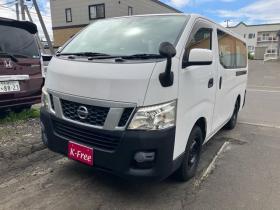 キャラバンバン　NV350 ロングＤＸターボ　４ＷＤ　ＥＴＣ　スライドドア　キーレスエントリー　電動格納ミラー　ＡＴ　エアコン　パワーウィンドウ　運転席エアバッグ 4WD 2500(D) 5Dr