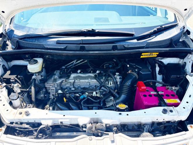 ヴォクシー2.0ZS煌Ⅲ 4WD　ローンが不安な方＜優遇ローン＞1年保証　両側Pスラ　後席モニター　Bカメラ