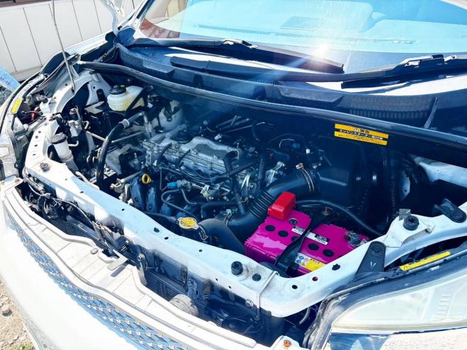 ヴォクシー2.0ZS煌Ⅲ 4WD　ローンが不安な方＜優遇ローン＞1年保証　両側Pスラ　後席モニター　Bカメラ
