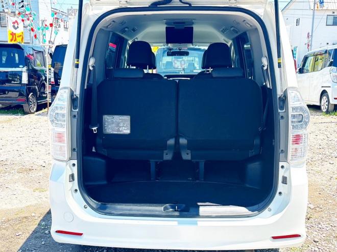 ヴォクシー2.0ZS煌Ⅲ 4WD　ローンが不安な方＜優遇ローン＞1年保証　両側Pスラ　後席モニター　Bカメラ