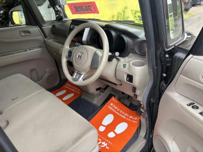 N-BOX（店長おすすめコミコミ車）G Lパッケージ 4WD 660 5Dr