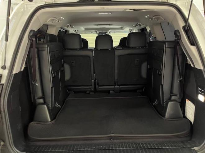 レクサスＬＸ５７０　本州仕入　ワンオーナー　レクサスセーフティセンス　寒冷地仕様　禁煙車　純正２１インチＡＷ　純正２０ＡＷ＋スタッドレスタイヤ付　モデリスタスポイラー　電動サンルーフ　純正ブラックレザーシート　純正ナビ（フルセグ地デジ　ＤＶＤ再生　Ｂｌｕｅｔｏｏｔｈ対応）＋バックカメラ＋全方位カメラ　リアツインモニター　パワーバックドア　レーダークルーズコントロール　シートヒーター＆クーラー　純正エンジンスターター　カードキー　ステアリングヒーター　両席パワーシート　ＥＴＣ 4WD 5700 5Dr