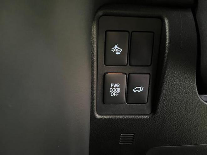 レクサスＬＸ５７０　本州仕入　ワンオーナー　レクサスセーフティセンス　寒冷地仕様　禁煙車　純正２１インチＡＷ　純正２０ＡＷ＋スタッドレスタイヤ付　モデリスタスポイラー　電動サンルーフ　純正ブラックレザーシート　純正ナビ（フルセグ地デジ　ＤＶＤ再生　Ｂｌｕｅｔｏｏｔｈ対応）＋バックカメラ＋全方位カメラ　リアツインモニター　パワーバックドア　レーダークルーズコントロール　シートヒーター＆クーラー　純正エンジンスターター　カードキー　ステアリングヒーター　両席パワーシート　ＥＴＣ 4WD 5700 5Dr