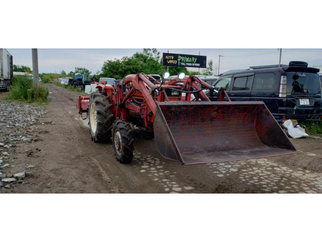 トラクターバケツフォークロータリーアタッチメント付き 4WD 4WD