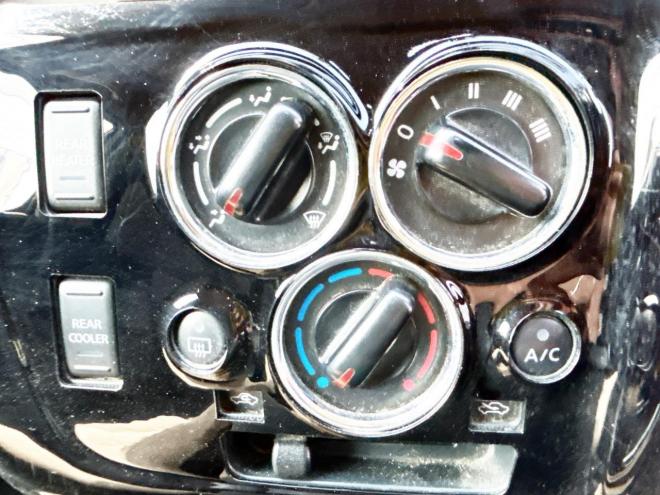 キャラバンバン5Dバン2.5DTプレミアムGXロング 4WD　ローンが不安な方＜優遇ローン＞両側スライド　寒冷地　プッシュ　社外ナビ
