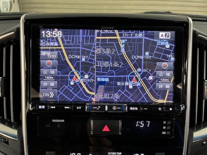 ランドクルーザー２００系後期型　ＺＸ　ワンオーナー　本州仕入　寒冷地仕様　禁煙車　トヨタセーフティセンス　純正２０インチＡＷ　モデリスタスポイラー＆マフラー　電動サンルーフ　純正ブラウンレザーシート　アルパイン９インチナビ（フルセグ地デジ　ＤＶＤ再生　Ｂｌｕｅｔｏｏｔｈ対応）＋バックカメラ　ブラインドスポット　車線逸脱警報　パワーバックドア　クルーズコントロール　純正エンジンスターター　シートヒーター＆クーラー　ステアリングヒーター　両席パワーシート　ＥＴＣ 4WD 4600 5Dr