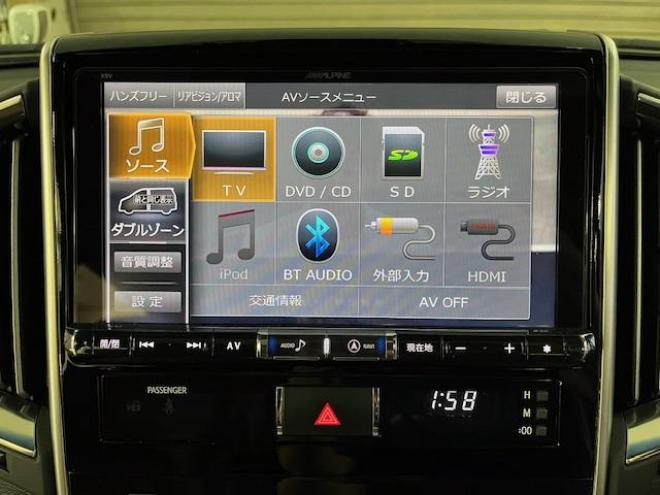 ランドクルーザー２００系後期型　ＺＸ　ワンオーナー　本州仕入　寒冷地仕様　禁煙車　トヨタセーフティセンス　純正２０インチＡＷ　モデリスタスポイラー＆マフラー　電動サンルーフ　純正ブラウンレザーシート　アルパイン９インチナビ（フルセグ地デジ　ＤＶＤ再生　Ｂｌｕｅｔｏｏｔｈ対応）＋バックカメラ　ブラインドスポット　車線逸脱警報　パワーバックドア　クルーズコントロール　純正エンジンスターター　シートヒーター＆クーラー　ステアリングヒーター　両席パワーシート　ＥＴＣ 4WD 4600 5Dr