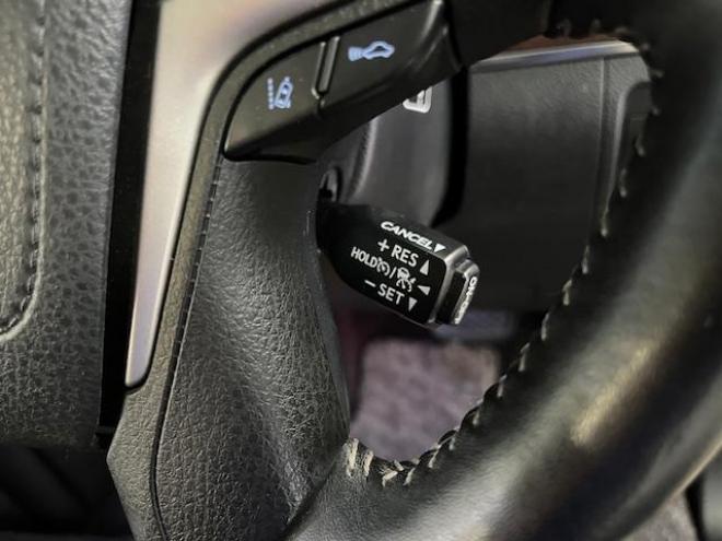ランドクルーザー２００系後期型　ＺＸ　ワンオーナー　本州仕入　寒冷地仕様　禁煙車　トヨタセーフティセンス　純正２０インチＡＷ　モデリスタスポイラー＆マフラー　電動サンルーフ　純正ブラウンレザーシート　アルパイン９インチナビ（フルセグ地デジ　ＤＶＤ再生　Ｂｌｕｅｔｏｏｔｈ対応）＋バックカメラ　ブラインドスポット　車線逸脱警報　パワーバックドア　クルーズコントロール　純正エンジンスターター　シートヒーター＆クーラー　ステアリングヒーター　両席パワーシート　ＥＴＣ 4WD 4600 5Dr