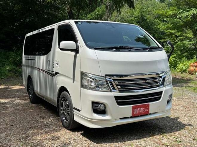 キャラバンNV350 2.5 ライダー プレミアムGX ロングボディ ディーゼルターボ 4WD　純正ナビ/フルセグ/後席モニタ/社外アルミ 2500