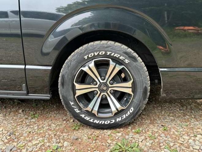 ハイエース2.7 GL ロング ファインテックツアラー 4WD　ワンオーナー/ETC/社外ナビ/Bカメラ/10人乗 2700