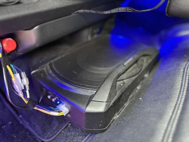 ハイエース2.7 GL ロング ファインテックツアラー 4WD　ワンオーナー/ETC/社外ナビ/Bカメラ/10人乗 2700