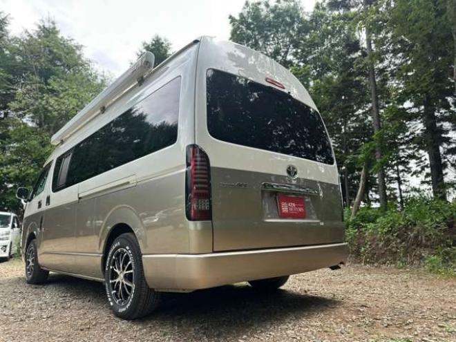 レジアスエース4WD 10人乗り サイドホーニング　サブバッテリー/FFリアヒーター/後席モニタ 2700