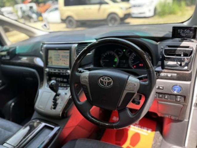 アルファードハイブリッド2.4 SR 4WD　純正ナビ/Bカメラ/両側パワスラ/ドラレコ 2400