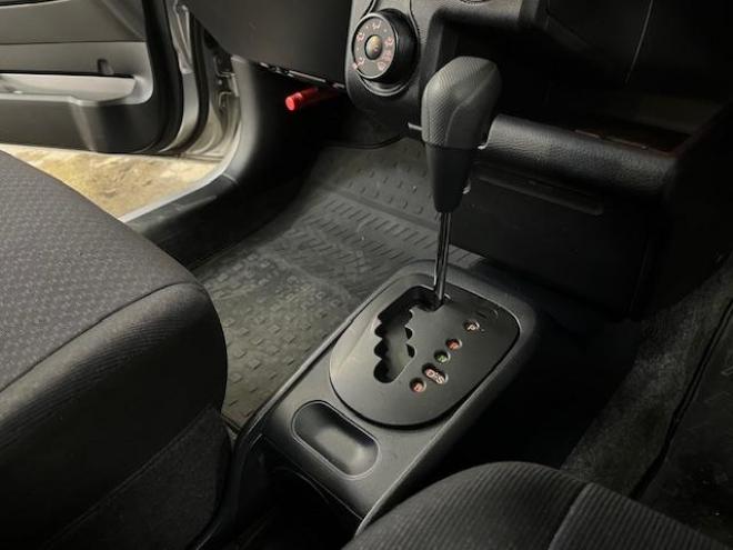 サクシードＵＬ　寒冷地仕様　禁煙車　ＷＡＫＯＳバリアスコーティング済　１４インチホイール＆スタッドレスタイヤ付　ＫＥＮＷＯＯＤナビ（ワンセグ地デジ　ＵＳＢ　ＡＵＸ）　ドライブレコーダー　電動格納ミラー　横滑り防止装置　キーレスキー　ＥＴＣ 4WD 1500 5Dr