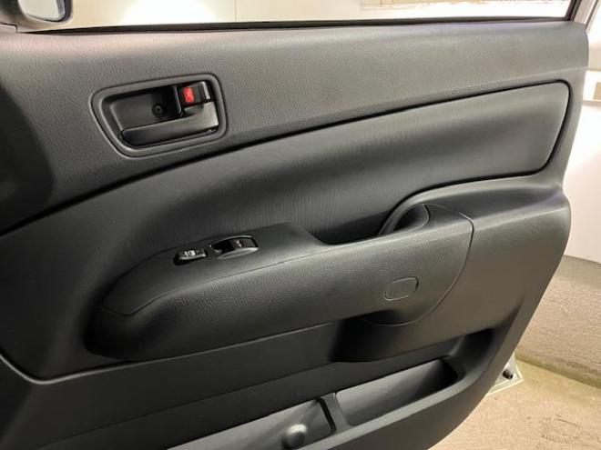 サクシードＵＬ　寒冷地仕様　禁煙車　ＷＡＫＯＳバリアスコーティング済　１４インチホイール＆スタッドレスタイヤ付　ＫＥＮＷＯＯＤナビ（ワンセグ地デジ　ＵＳＢ　ＡＵＸ）　ドライブレコーダー　電動格納ミラー　横滑り防止装置　キーレスキー　ＥＴＣ 4WD 1500 5Dr