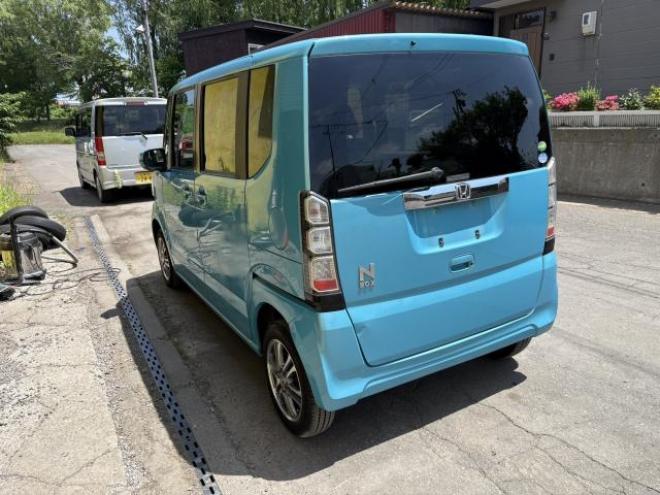 N-BOX（店長おすすめコミコミ車）G Lパッケージ 4WD 660 5Dr