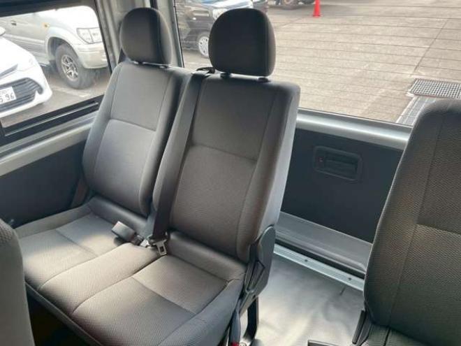 ハイエース2.7 DX ロング ミドルルーフ 4WD　 2700