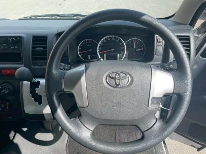 ハイエース2.7 DX ロング ミドルルーフ 4WD　 2700
