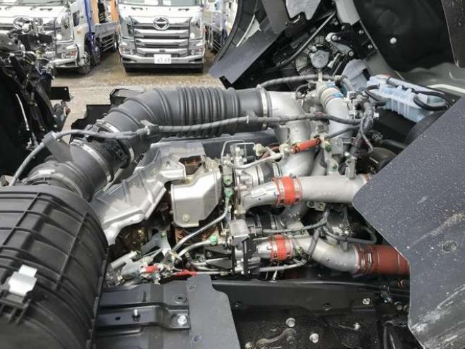 プロフィア粉粒体運搬車 2DG-FS1AHC 新明和工業　 2WD 8860