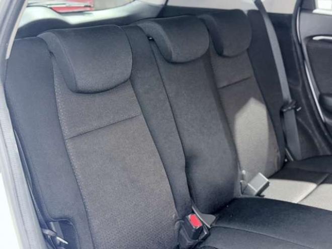 フィット1.5 ハイブリッド Fパッケージ 4WD　下廻防錆TVナビBカメエンスタETC 1500