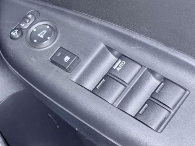 フィット1.5 ハイブリッド Fパッケージ 4WD　下廻防錆TVナビBカメエンスタETC 1500