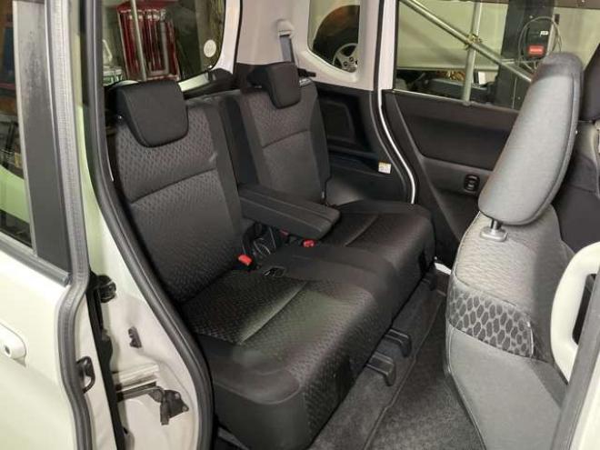デリカD:2 1.2 カスタム ハイブリッド MV 4WD　 1200