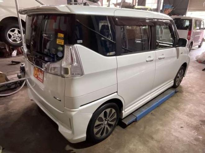 デリカD:2 1.2 カスタム ハイブリッド MV 4WD　 1200