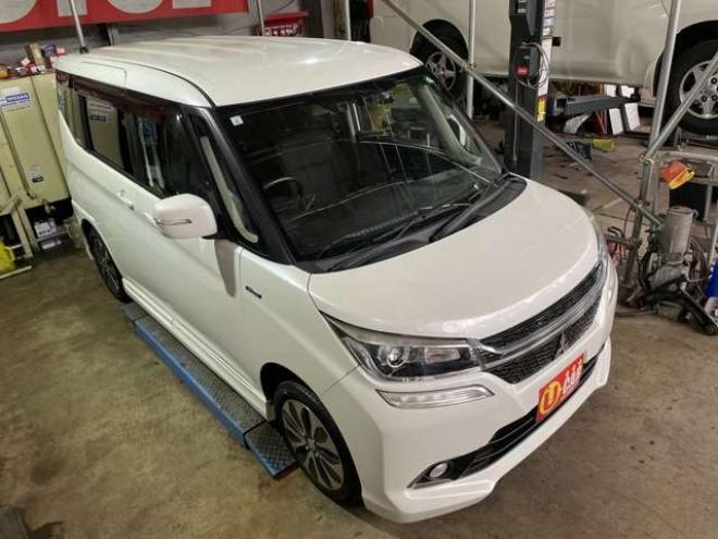 デリカD:2 1.2 カスタム ハイブリッド MV 4WD　 1200