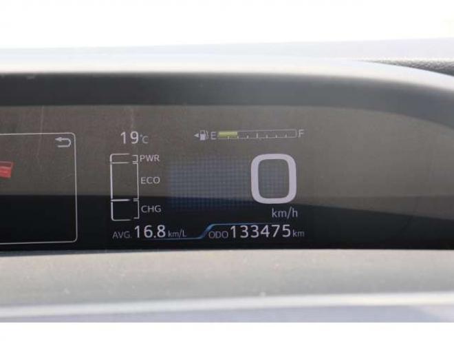 プリウス1.8 S E-Four 4WD　検2年　自社　ローンカノウ　寒冷地仕様 1800