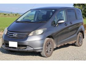 フリード　1.5 フレックス Fパッケージ 4WD　検R7/12　買取直販　バックカメラ 1500