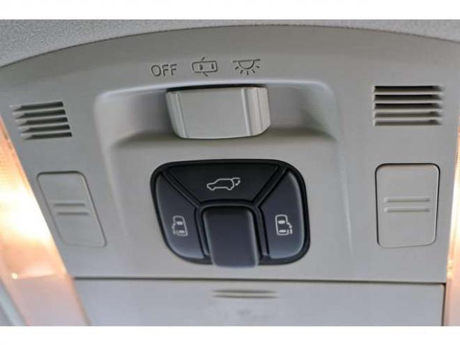 ヴェルファイア2.4 Z プラチナセレクション 4WD　検2年　自社　ローンカノウ　両側電スラ 2400