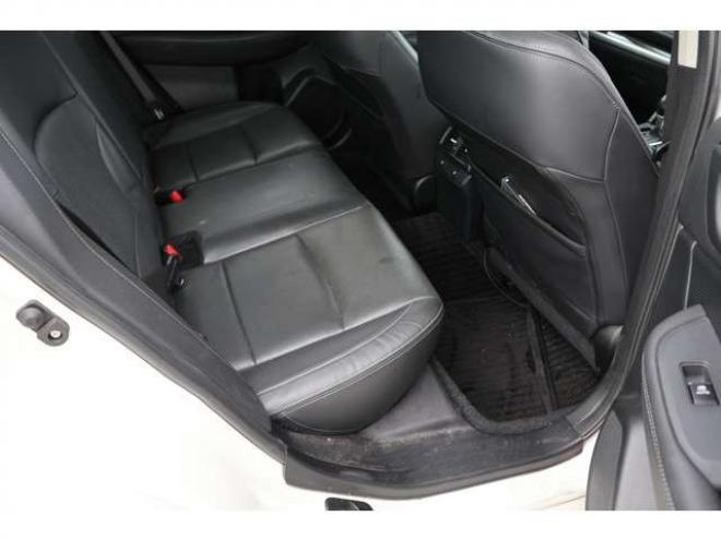 レガシィB4 2.5 リミテッド 4WD　検2年　パドルシフト　Bluetooth 2500