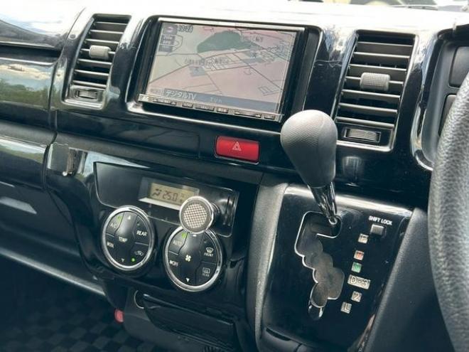 ハイエースバン4WD 3000(D) 5Dr