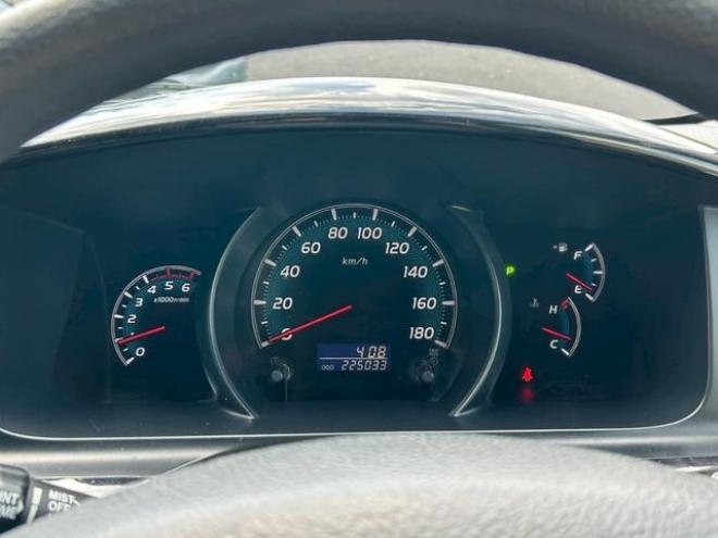 ハイエースバン4WD 3000(D) 5Dr