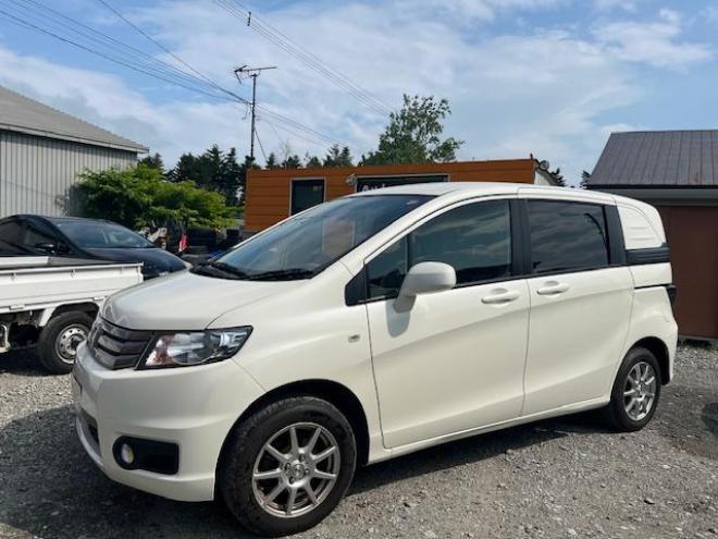 フリードスパイクGコンフォートビューパッケージ4WD 4WD 1500 5Dr