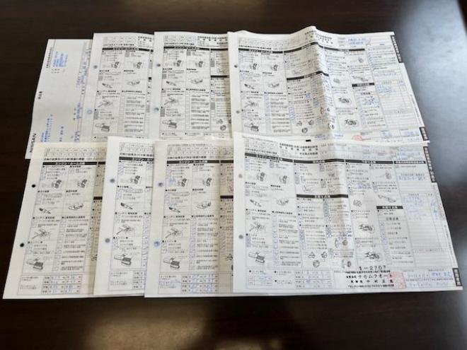 セレナハイウェイスター　寒冷地仕様　禁煙車　ＷＡＫＯＳバリアスコーティング済　純正１５インチＡＷ　社外１５ＡＷ＋スタッドレスタイヤ付　両側パワースライドドア　カロッツェリアディスプレイオーディオ（ＤＶＤ再生　ＵＳＢ）　クルーズコントロール　純正エンジンスターター　インテリジェントキー　アイドリングストップ　横滑り防止装置　ＨＩＤ　タイミングチェーン 4WD 2000 5Dr