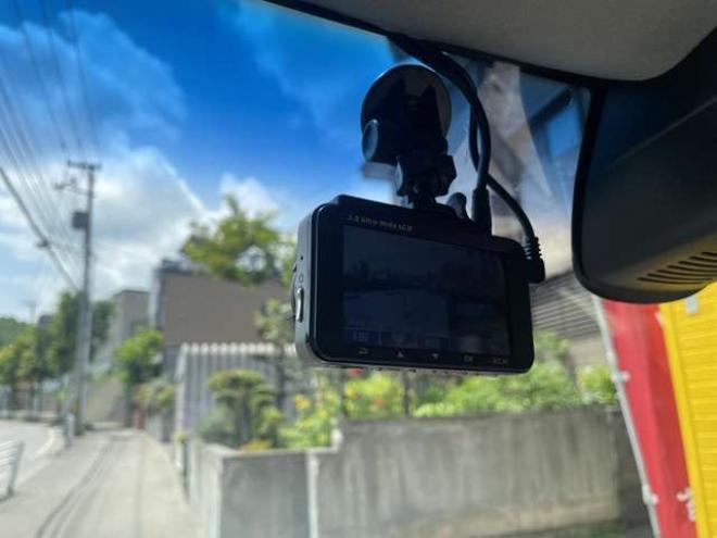 N-BOXカスタムG ターボ Lパッケージ 4WD　1年保証/両Pスラ/BTフルセグ8インチBカメラ 660