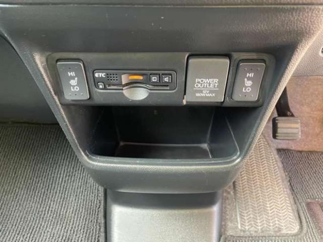 N-BOXカスタムG ターボ Lパッケージ 4WD　1年保証/両Pスラ/BTフルセグ8インチBカメラ 660