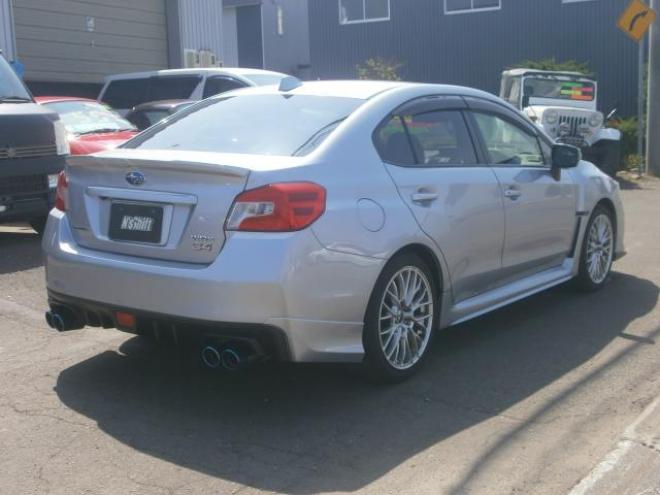 WRXS4 GT-Sアイサイト 2000 4Dr