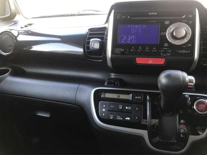 N-BOXカスタムG Aパッケージ 4WD　レーダーブレーキ　Pドア　HIDエコアイドル 660