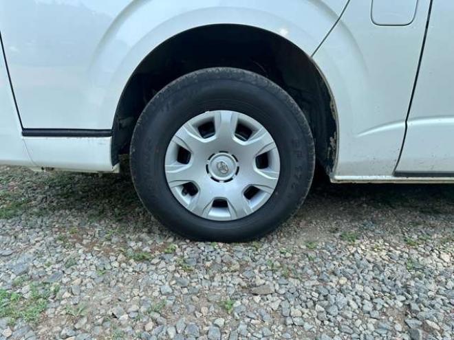 レジアスエース3.0 スーパーGL プライムセレクション ロングボディ ディーゼルターボ 4WD　記録簿/社外アルミ/ETC/手作りベッドキット 3000