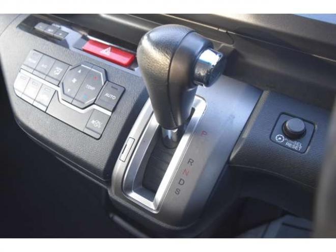 ステップワゴン2.0 スパーダ Z 4WD　 2000