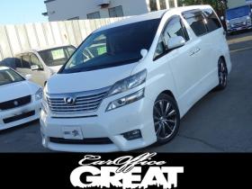 ヴェルファイア　2.4 Z プラチナセレクション 4WD　9インチナビ・TV・Bt・両側パワスラ 2400