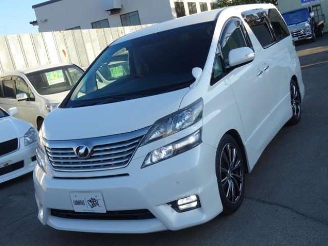 ヴェルファイア2.4 Z プラチナセレクション 4WD　9インチナビ・TV・Bt・両側パワスラ 2400
