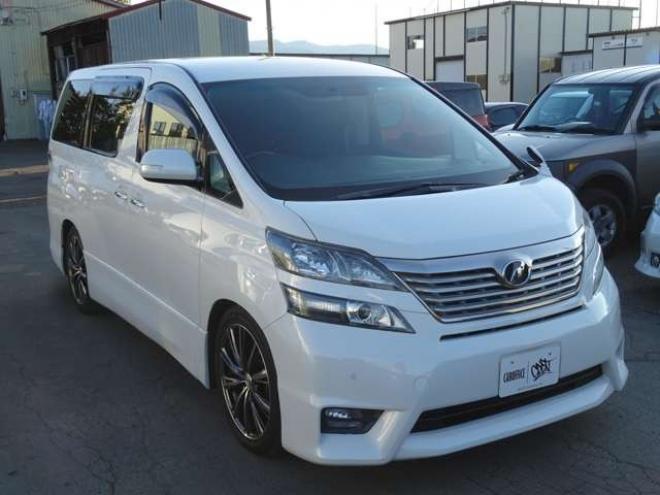 ヴェルファイア2.4 Z プラチナセレクション 4WD　9インチナビ・TV・Bt・両側パワスラ 2400