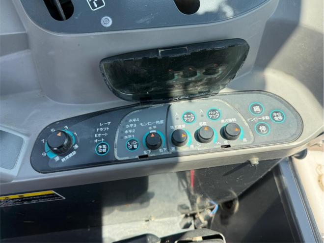 トラクタークボタ パワクロ SMZ85 85馬力 2711アワー