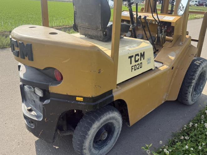 フォークリフトTCM FD20Z5 2トン ディーゼル 
